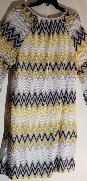 Bell Sleeve Plus Dress - Picture 2 of 2